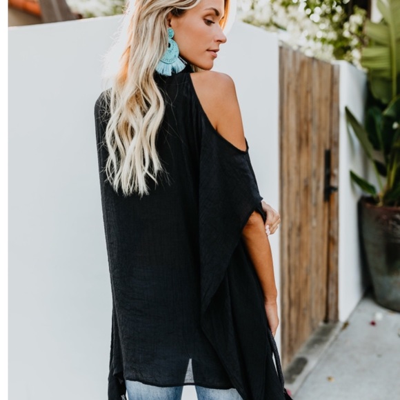 Summer Nights Embroidered Top - Picture 5 of 8